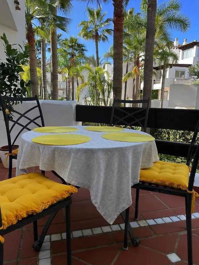 Cozy Apartments Near Puerto Banus Μαρμπέλλα