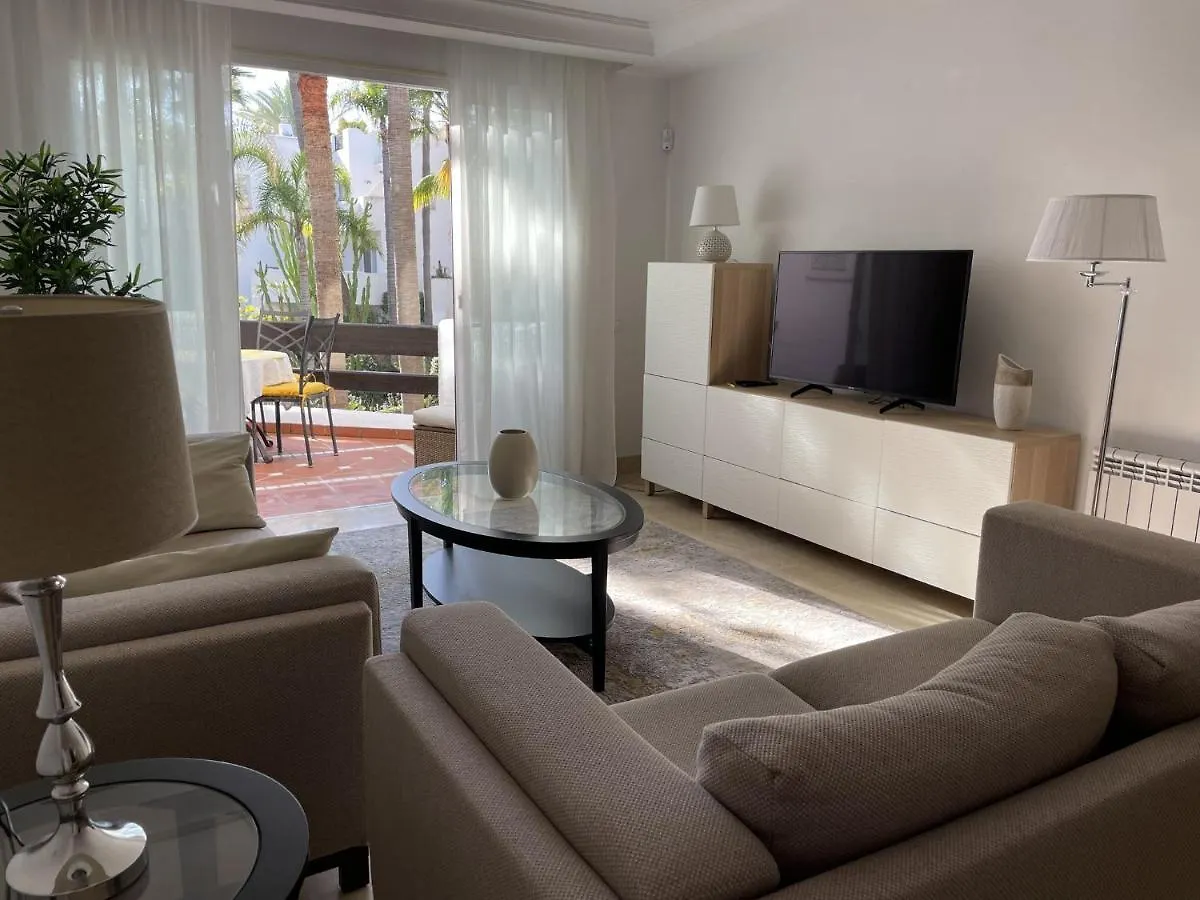 Cozy Apartments Near Puerto Banus マルベーリャ