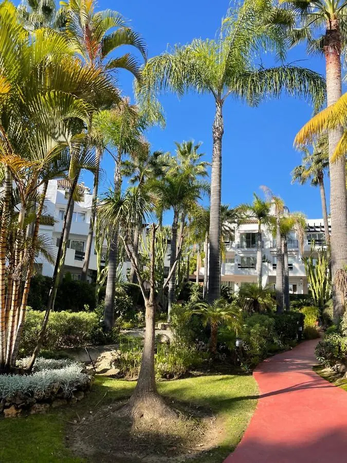 Cozy Apartments Near Puerto Banus マルベーリャ 0*,